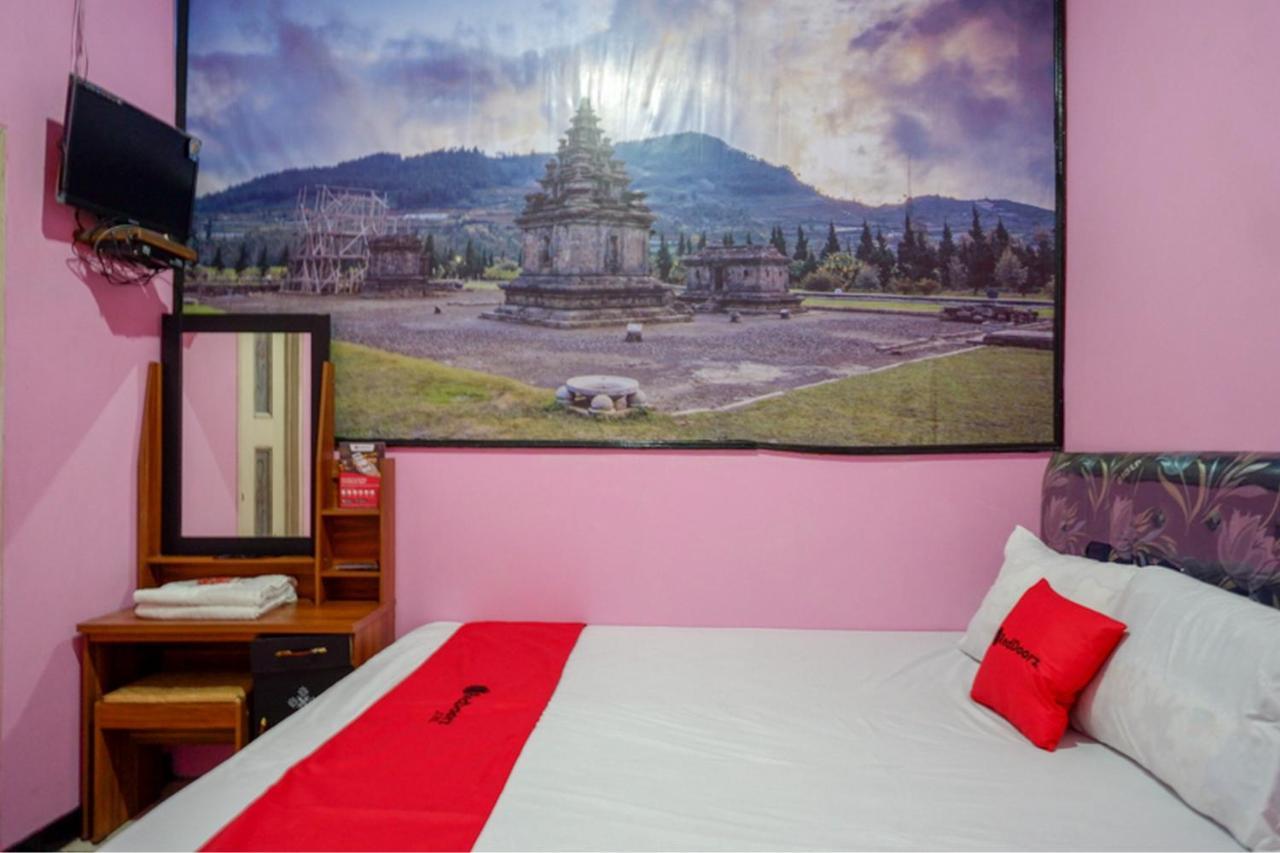 Reddoorz Syariah Near Telaga Warna Dieng Diyeng Ngoại thất bức ảnh