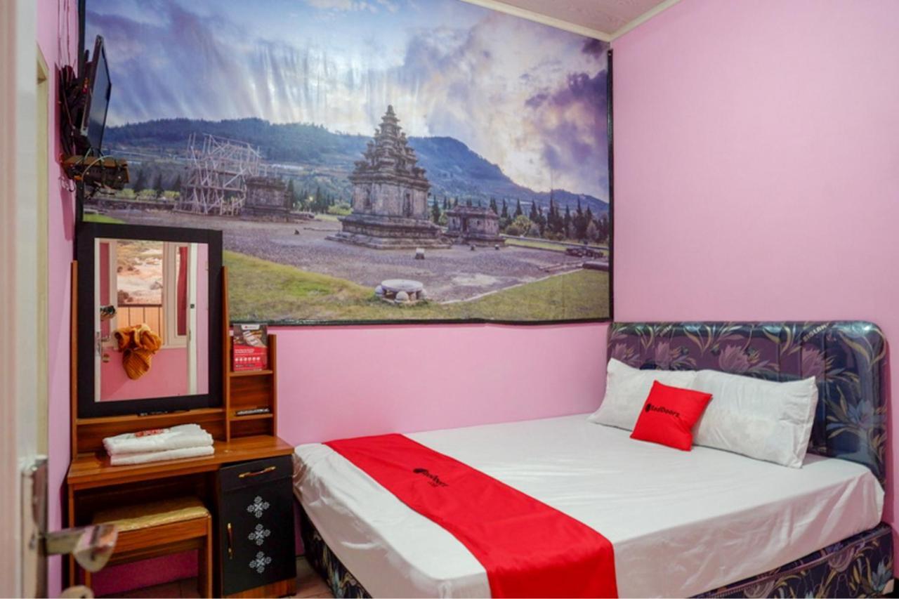 Reddoorz Syariah Near Telaga Warna Dieng Diyeng Ngoại thất bức ảnh