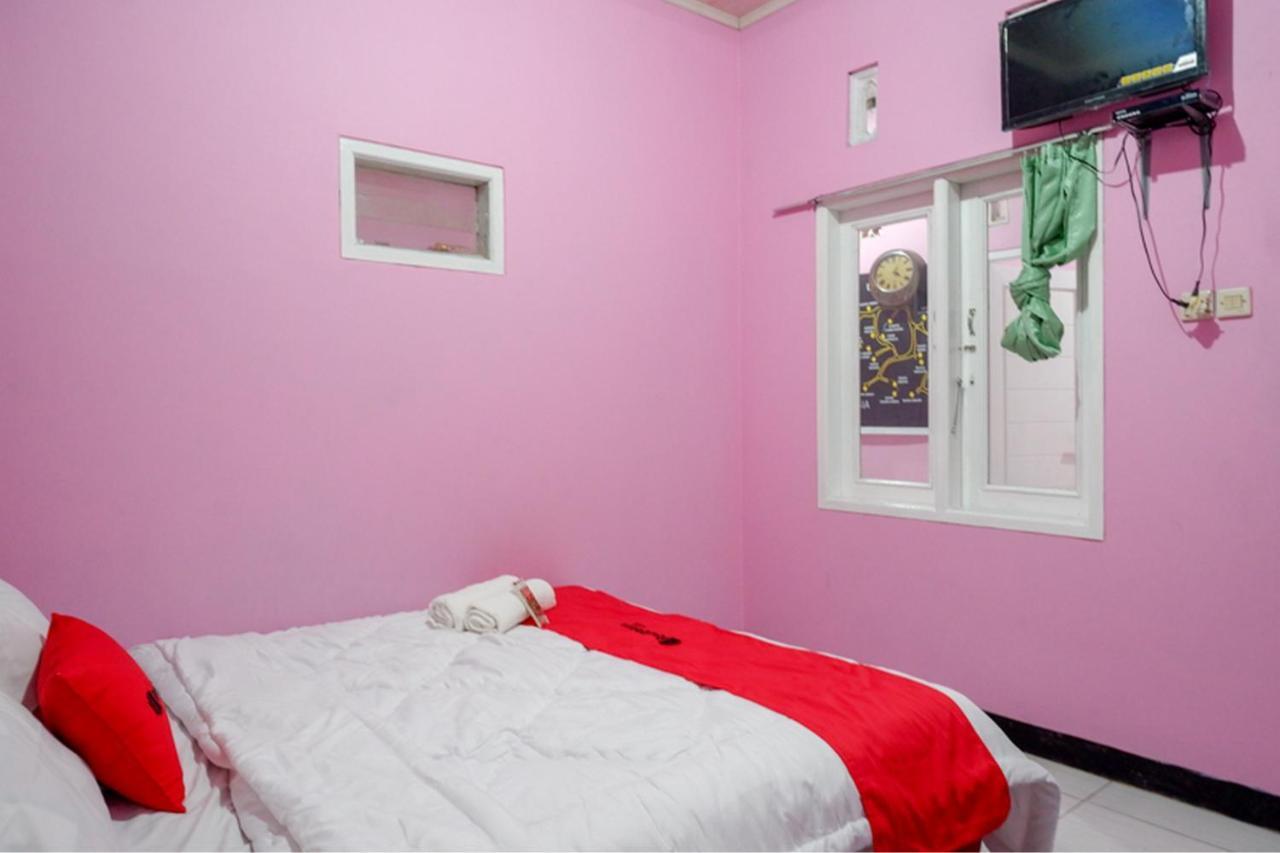 Reddoorz Syariah Near Telaga Warna Dieng Diyeng Ngoại thất bức ảnh